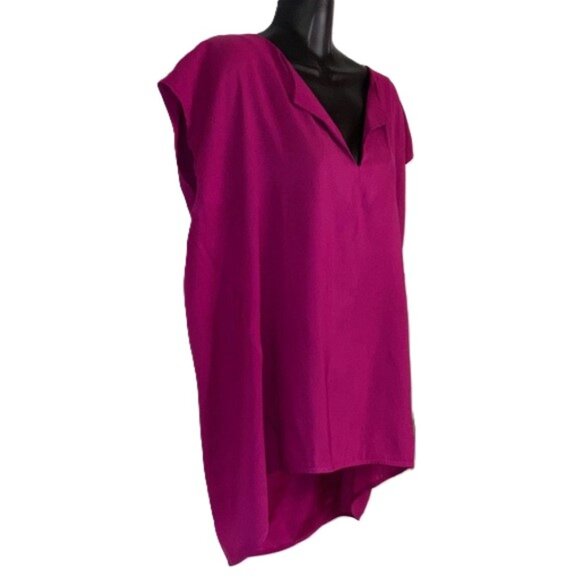 NEW YORK and COMPANY Stretch Fuschia Blouse Short Sleeves V Neck Womens Large - Picture 2 of 11